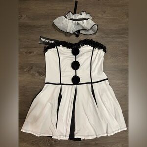 *FLAWED* NWT Dolls Kill / Trickz N’ Treatz Classic Clown Girl Costume